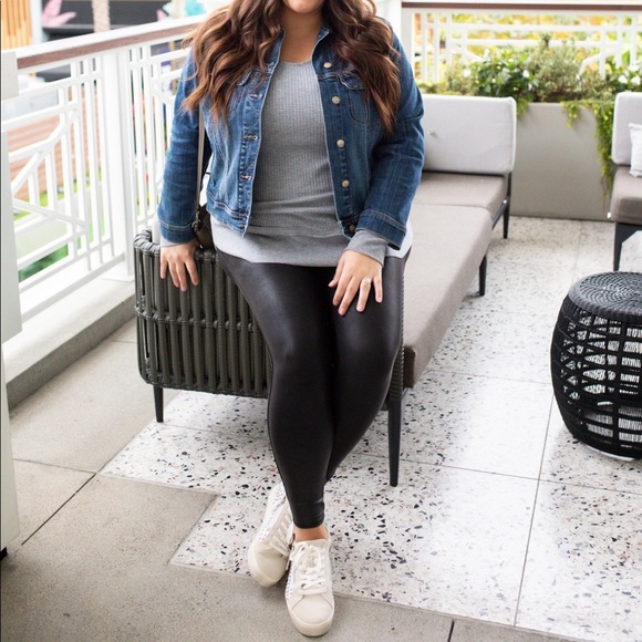 SPANX Pants - SPANX faux leather black leggings